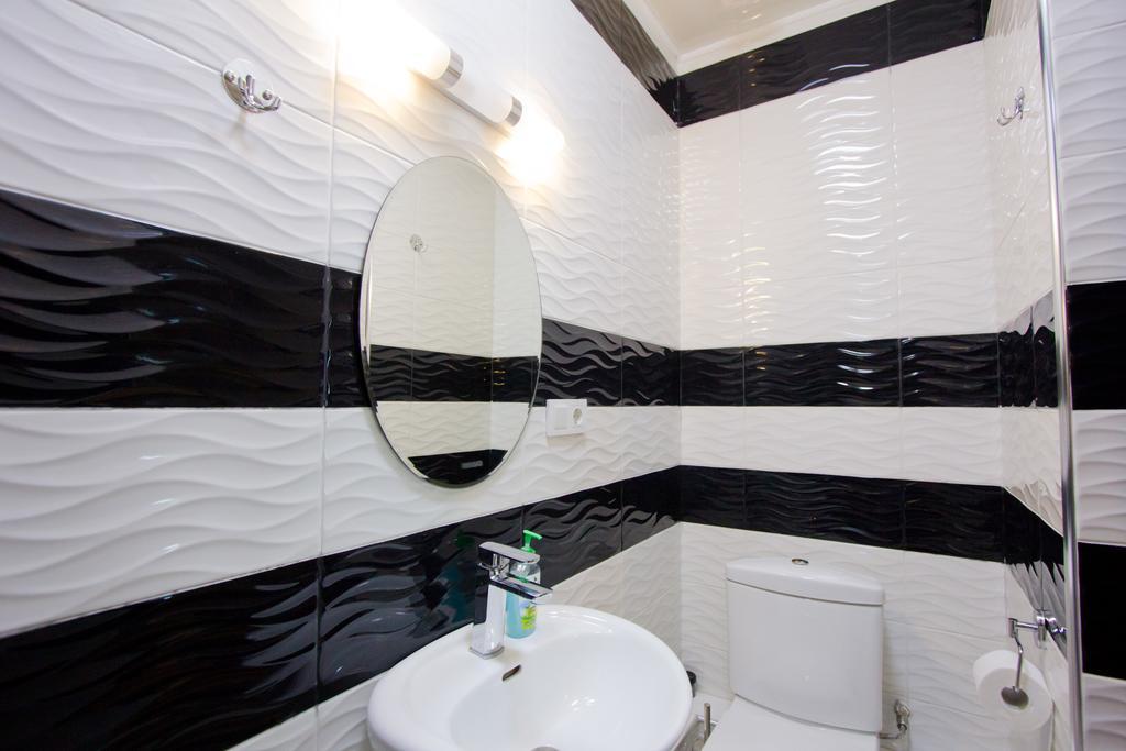Center Hotel Bishkek Luaran gambar